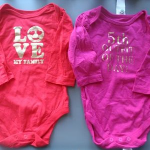 CHILDREN'S PLACE graphic babylong sleeve bodysuits